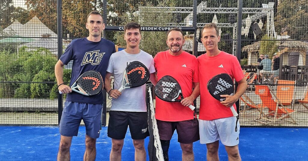Die 4 Finalisten des Turniers nebeneinander