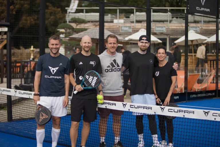 Padel Winterliga 2025 – Spieler:innen auf dem Court in Dresden