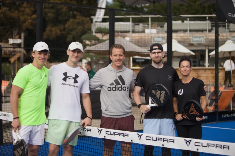 Padel Winterliga 2025 – Spieler:innen auf dem Court in Dresden