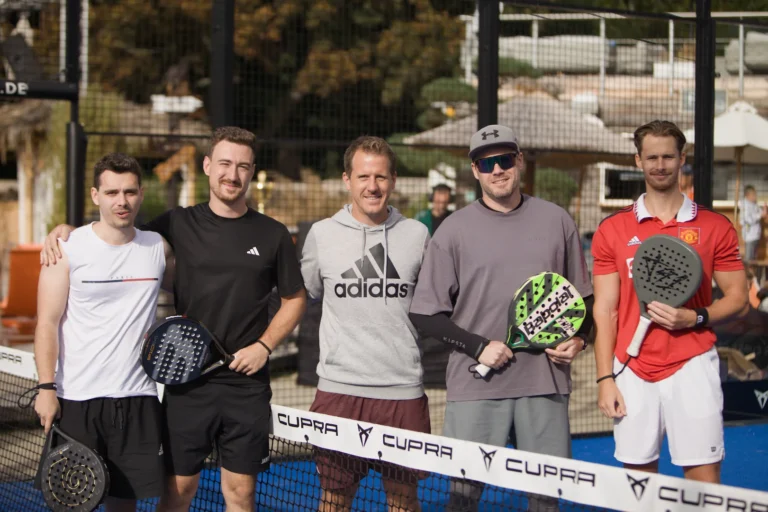 Padel Winterliga 2025 – Spieler:innen auf dem Court in Dresden
