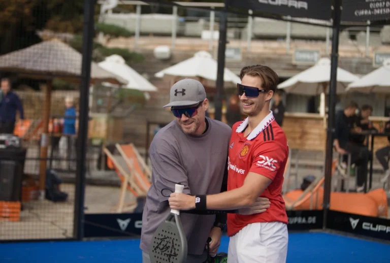 Padel Winterliga 2025 – Spieler:innen auf dem Court in Dresden
