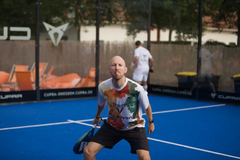 Padel Winterliga 2025 – Spieler:innen auf dem Court in Dresden