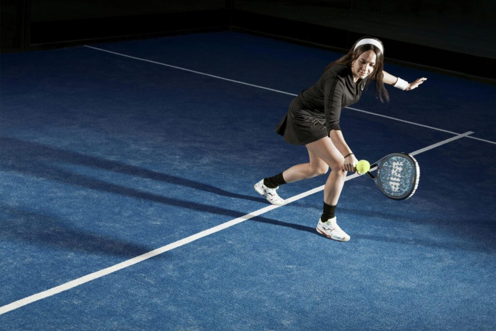 Padel Rückhand Revés Technik